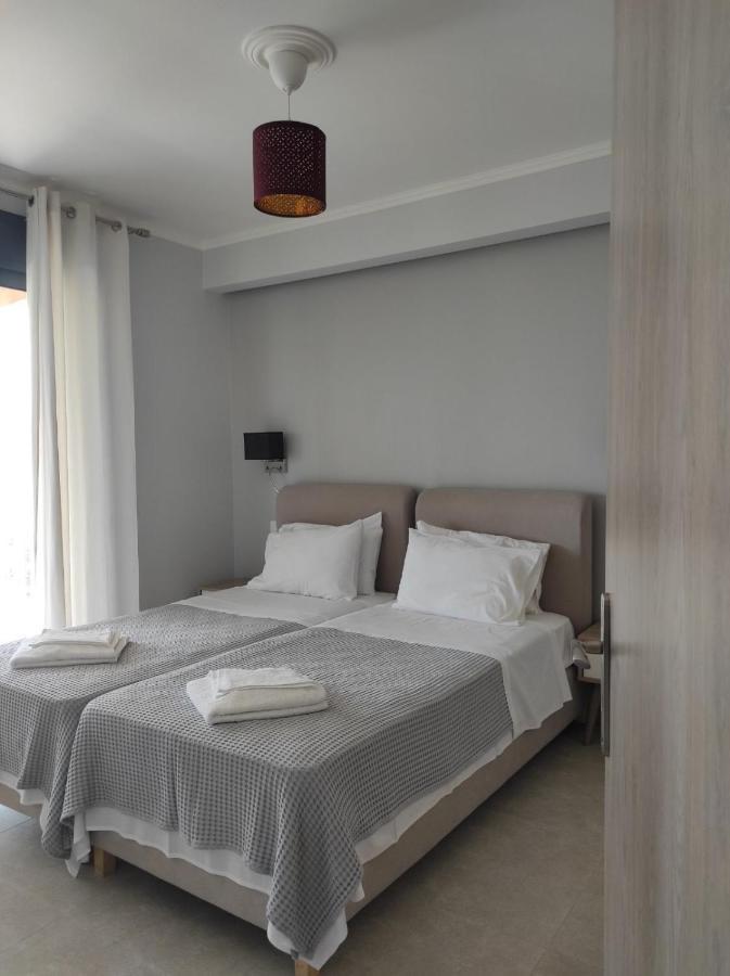 Iris Villas Complex Frinion ภายนอก รูปภาพ