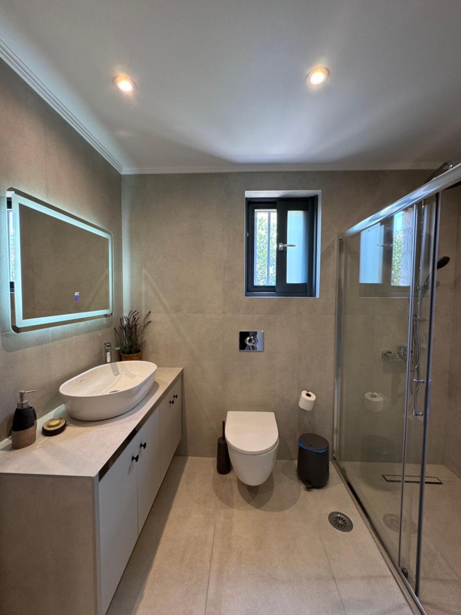 Iris Villas Complex Frinion ภายนอก รูปภาพ